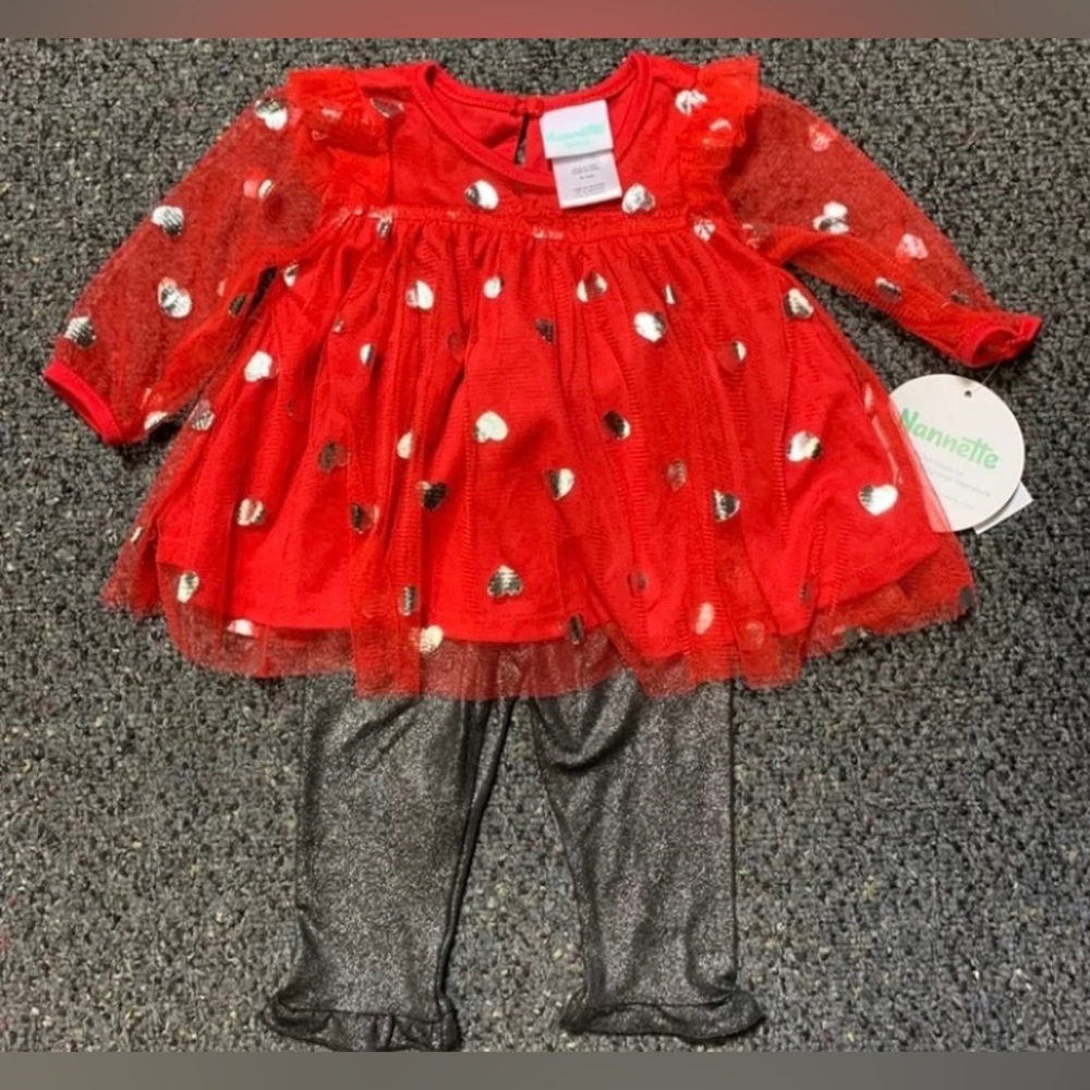 New Nannette Baby girl 3/6 month Valentine’s Day heart shirt leggings outfit